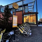 Bohemian Luxury With Private Sauna, Own Carparking, 3 Km From Airport Апартаменты *