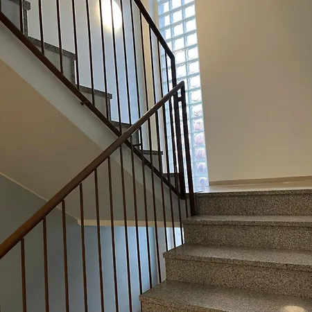 דירה Bohemian Luxury With Private Sauna, Own Carparking, 3 Km From Airport וואנטאה