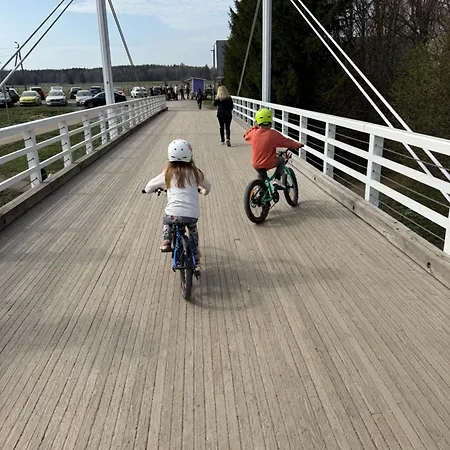 Daire Bohemian Luxury With Private Sauna, Own Carparking, 3 Km From Airport Vantaa