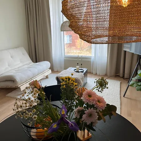 Apartment Bohemian Luxury With Private Sauna, 3 Km From Airport