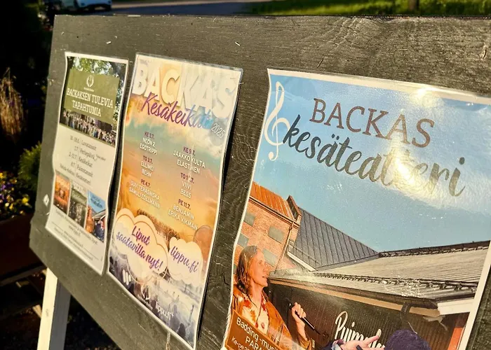 Appartamento Bohemian Luxury With Private Sauna, Own Carparking, 3 Km From Airport Vantaa