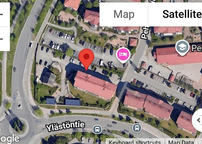 Appartamento Bohemian Luxury With Private Sauna, Own Carparking, 3 Km From Airport *